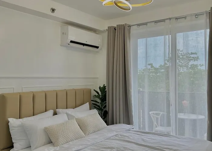 E&k Staycation Apartment *